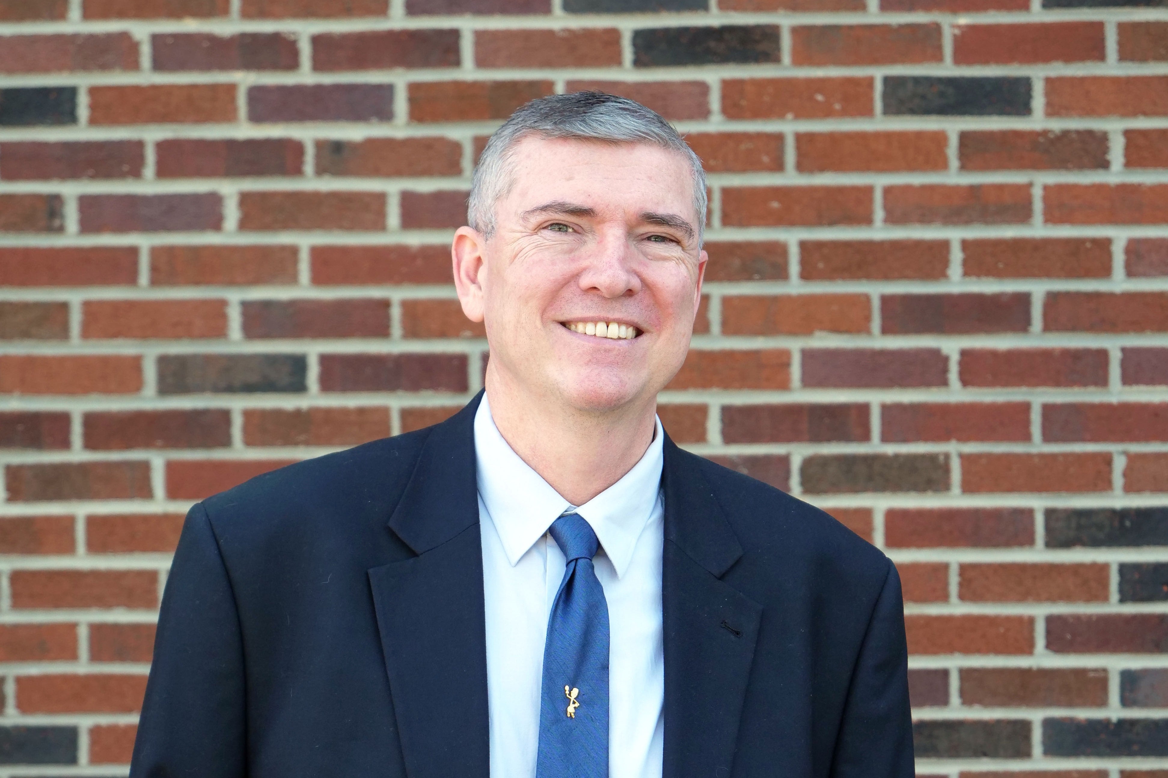 Doug_Lambert_Head_Shot_crop